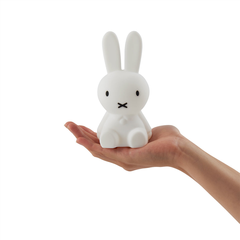 Lámpara Mini Espantacuco Miffy - 15 cm