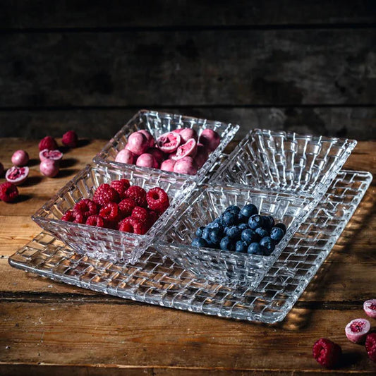 Set 1 plato Bossa Nova 28cms + 4 pocillos 12cms